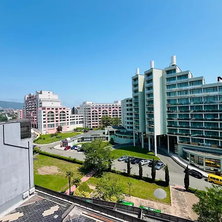 Sunny Plaza 54 Two Bedroom Слънчев бряг